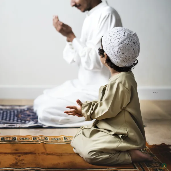 Muslims praying in Ramadan